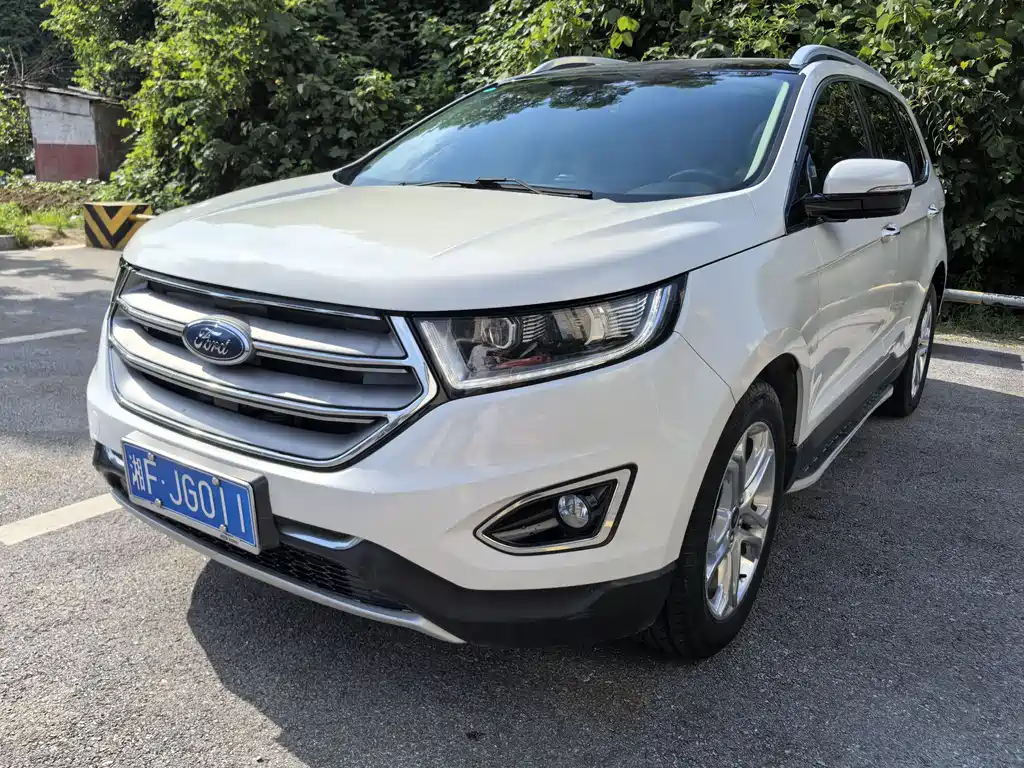 Ford Edge 2017 — фото 1