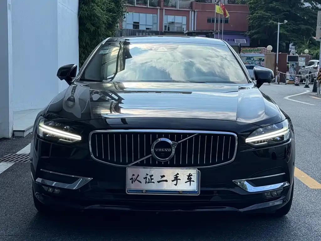 Volvo S90 2018 — фото 2