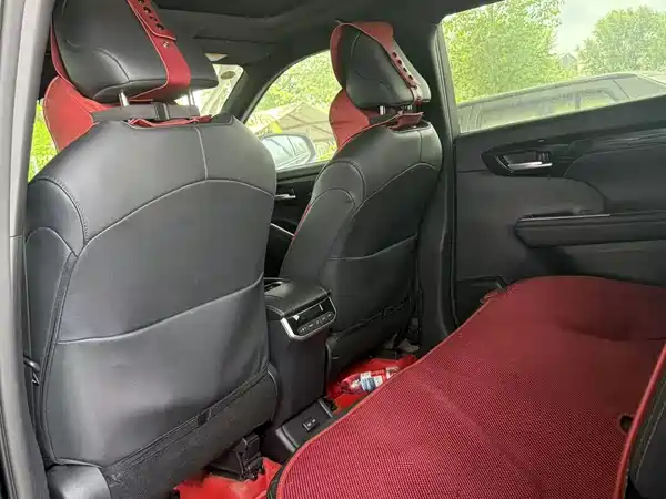 Toyota Crown Kluger 2024