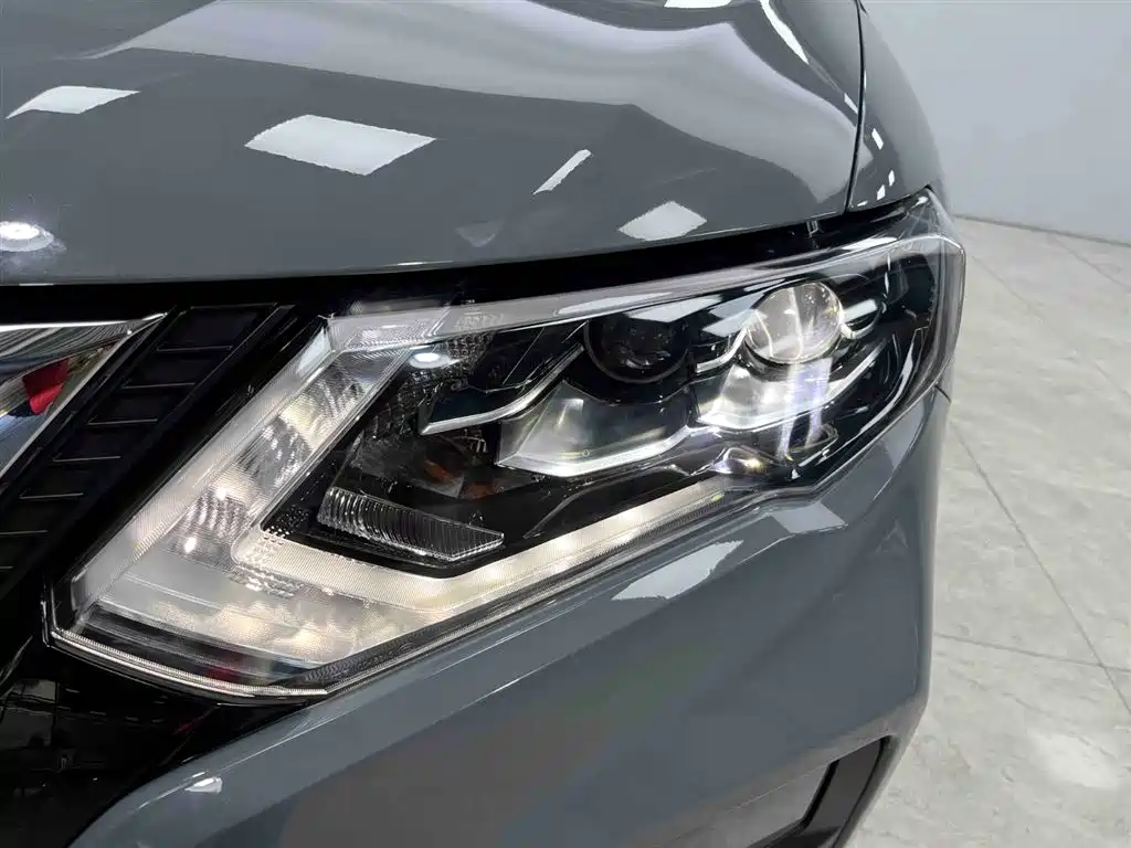 Nissan X-Trail 2025 — фото 17
