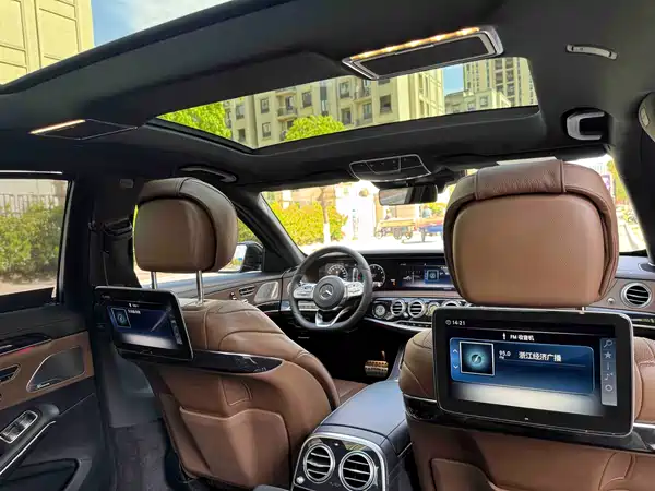 Mercedes-Benz S-Class 2020