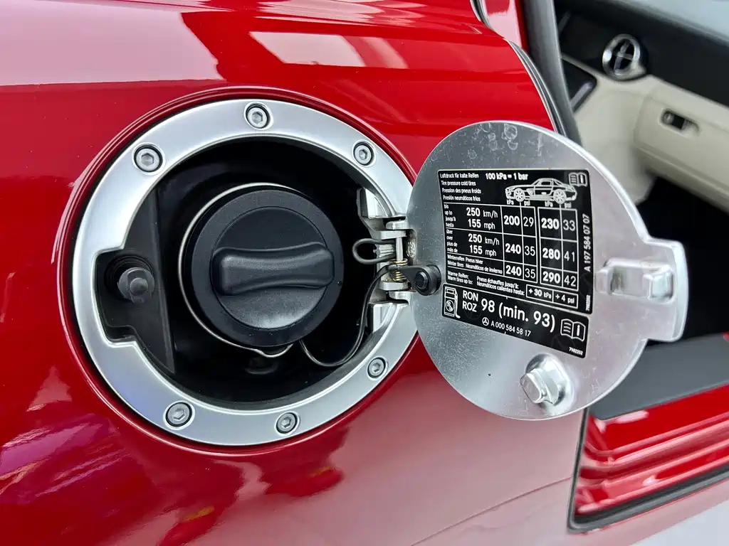 Mercedes-Benz SLS AMG 2012 — фото 24