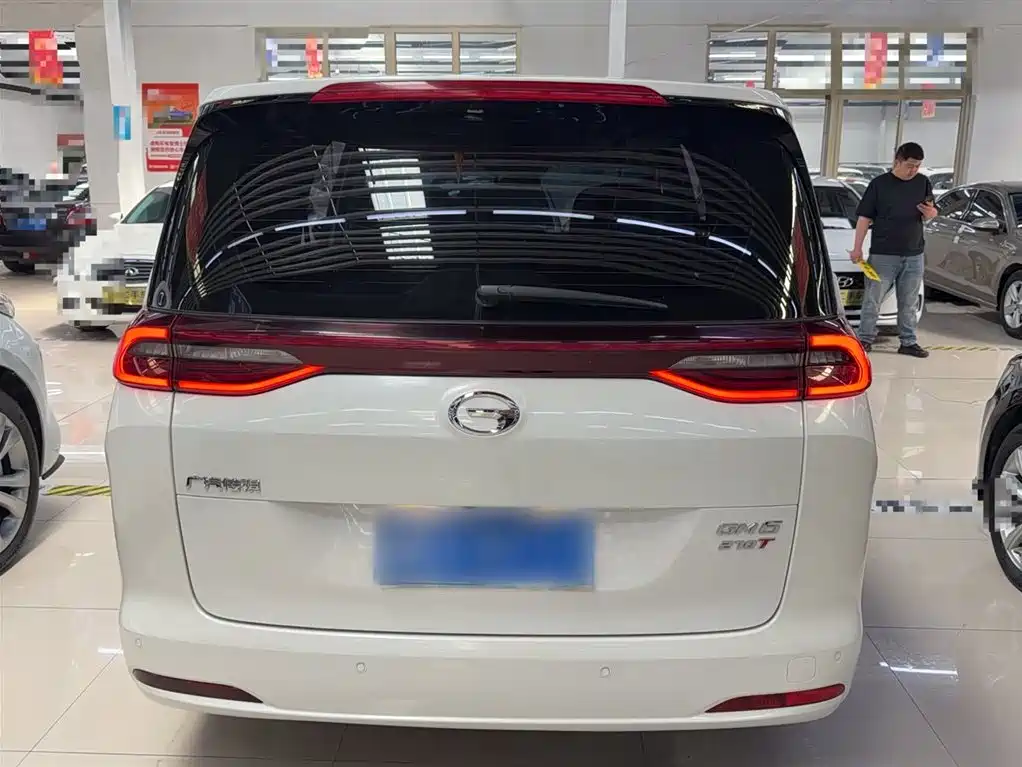 GAC Motor Trumpchi M6 2019 — фото 13