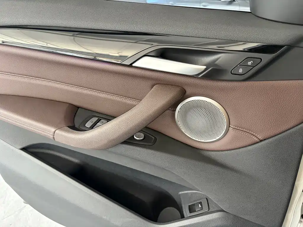 BMW X1 2023 — фото 12