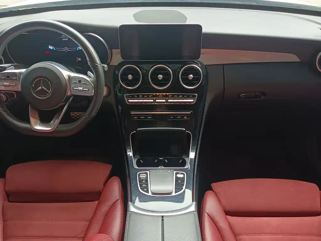 Mercedes-Benz C-Class 2021