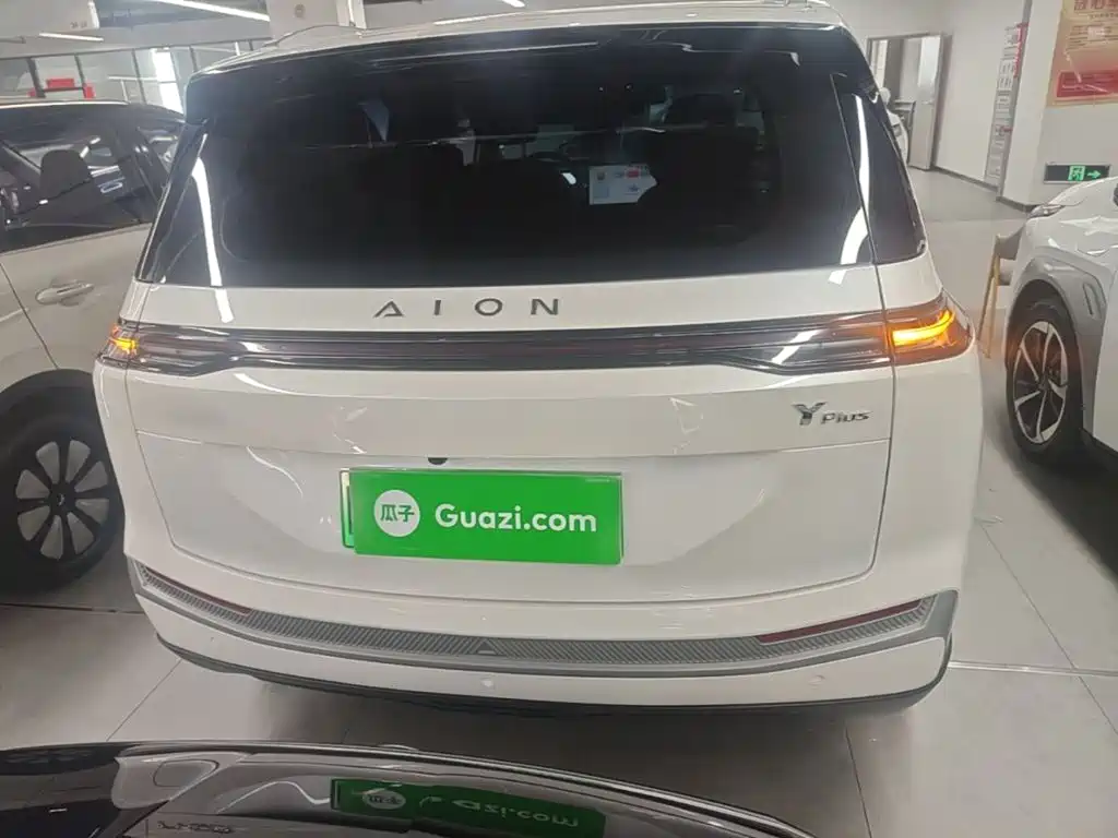 Aion Y 2023