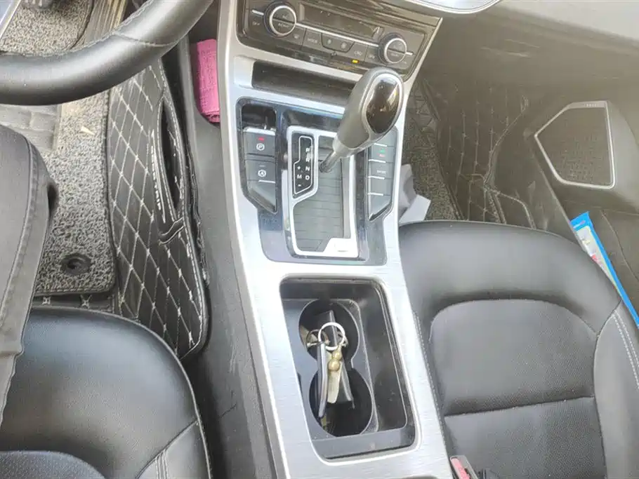 Geely Emgrand GS 2019 — фото 16