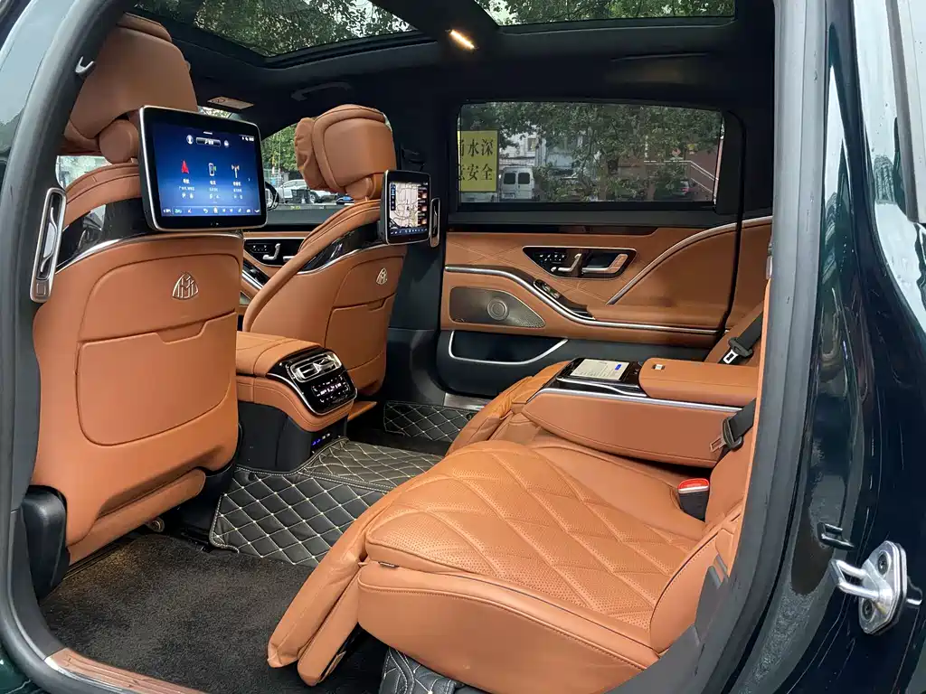 Mercedes-Benz S-Class 2023 — фото 6