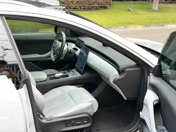 NIO ET5T 2024