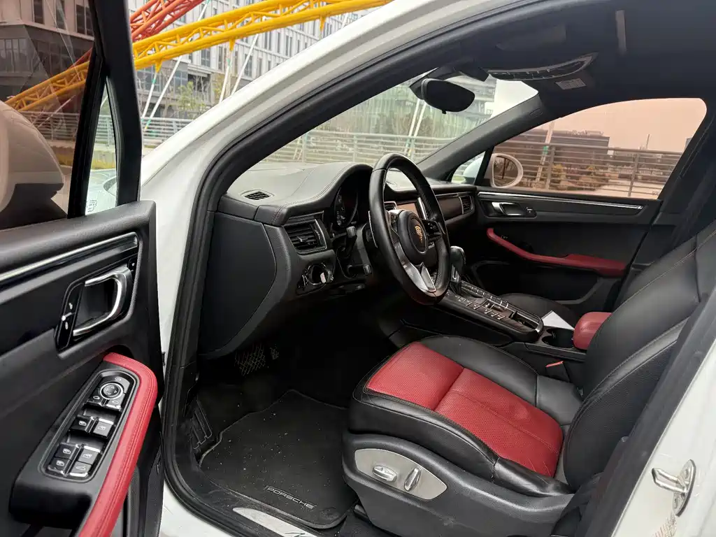 Porsche Macan 2015 — фото 8