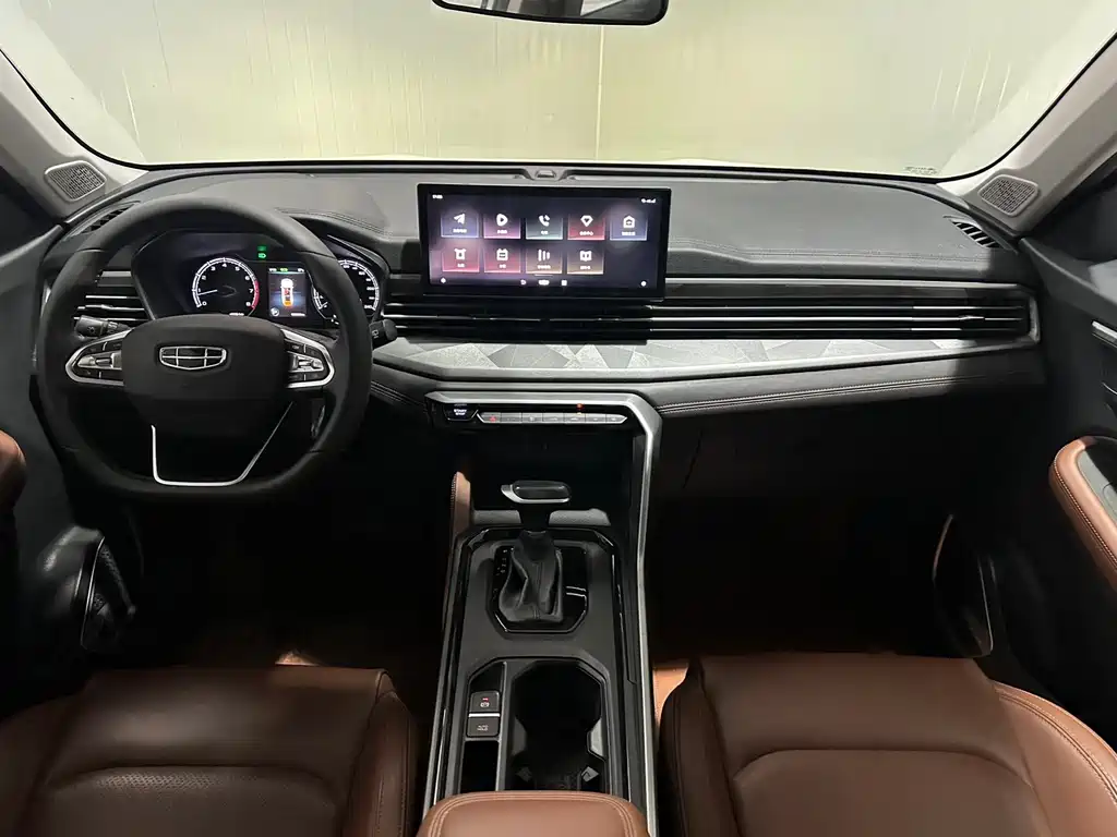 Geely Vision X6 2022 — фото 19
