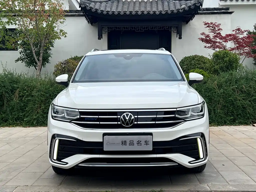 Volkswagen Tiguan L PHEV 2022 — фото 2