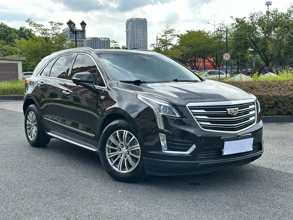 Cadillac XT5 2018 — фото 3