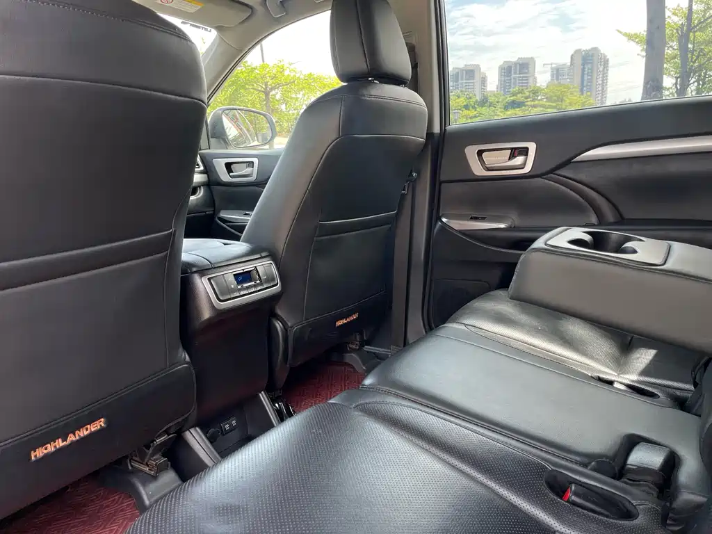Toyota Highlander 2019 — фото 21