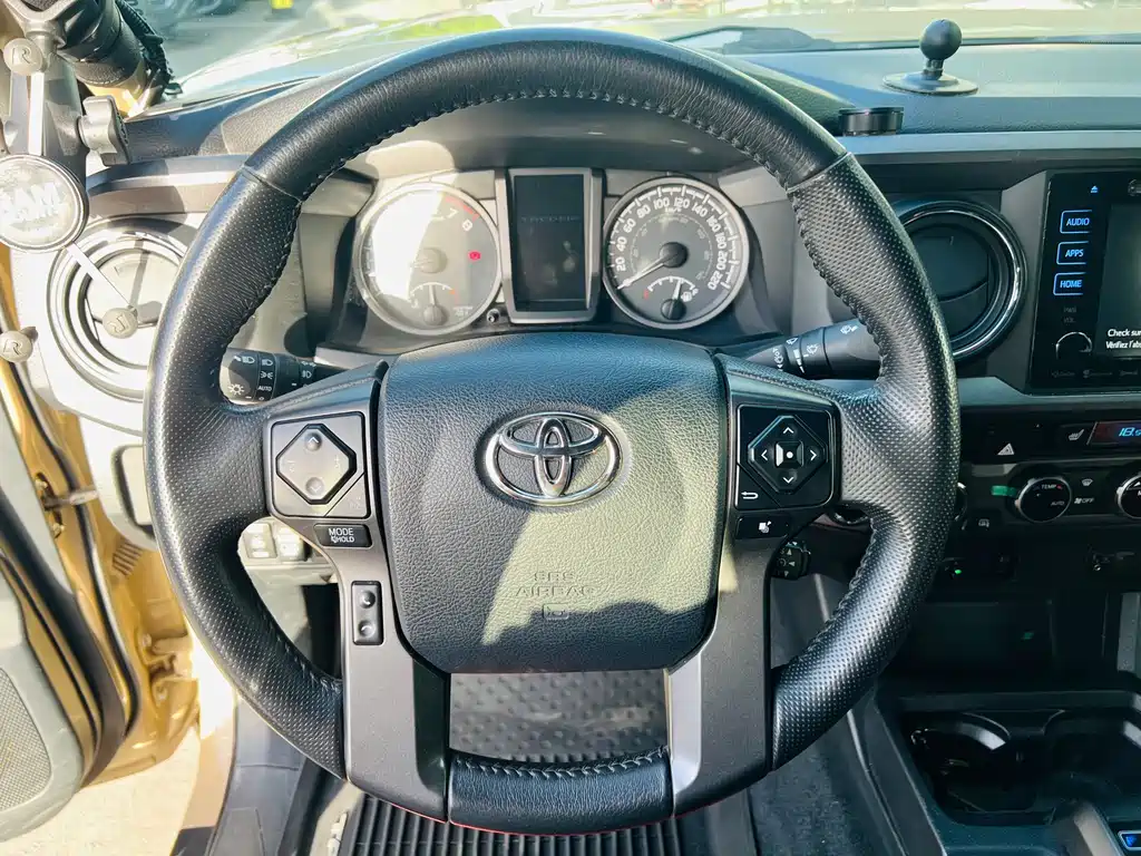 Toyota  2017 — фото 12