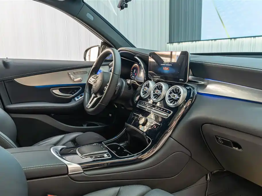 Mercedes-Benz GLC 2023 — фото 25
