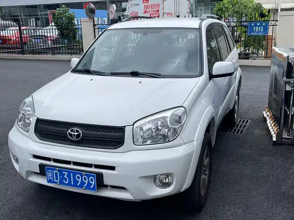 Toyota RAV4 2004
