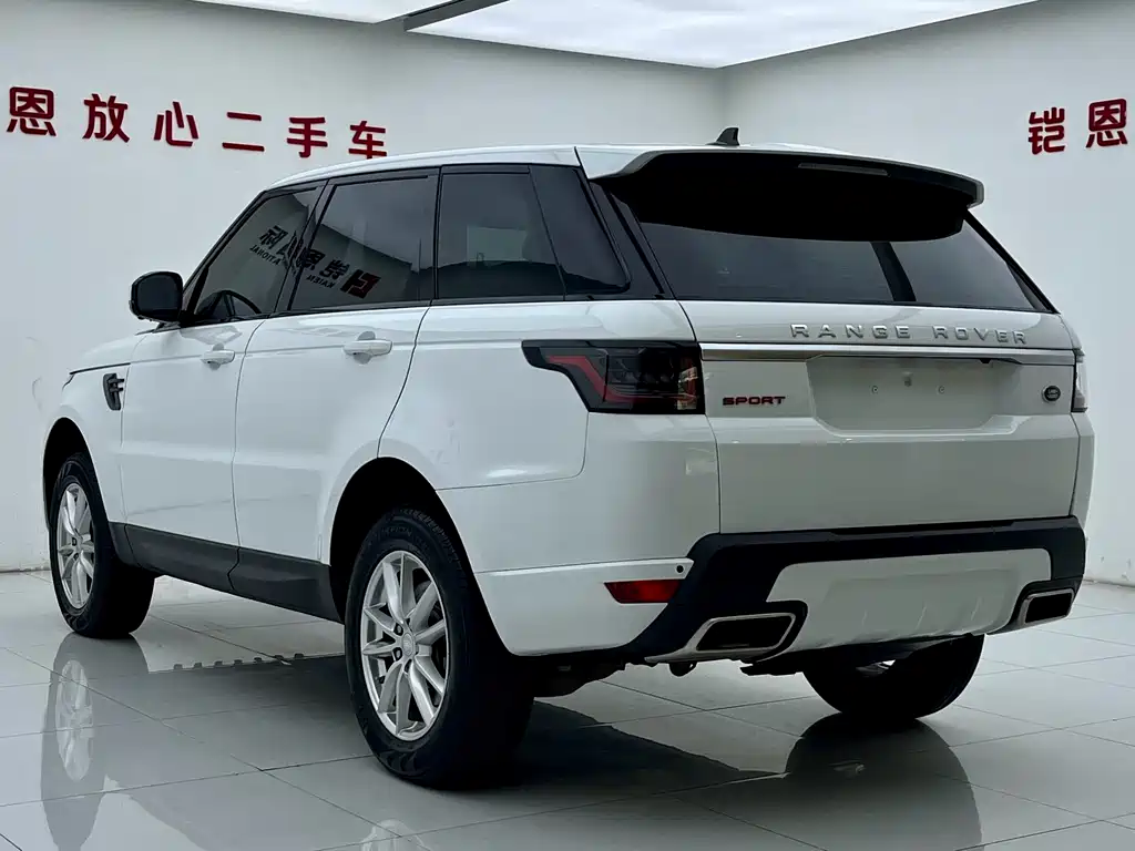 Land Rover Sport 2017 — фото 21