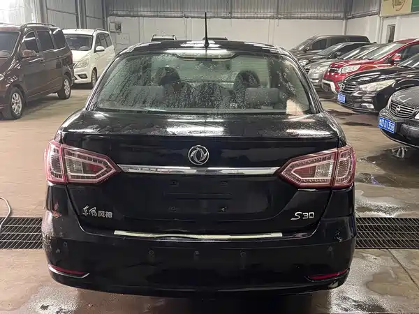 Dongfeng Fengshen S30 2014