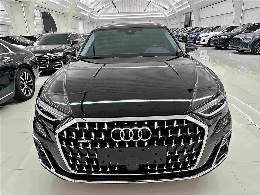 Audi A8 2023