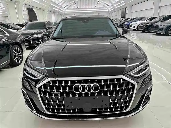 Audi A8 2023