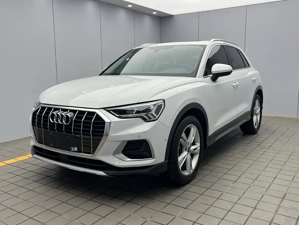 Audi Q3 2021