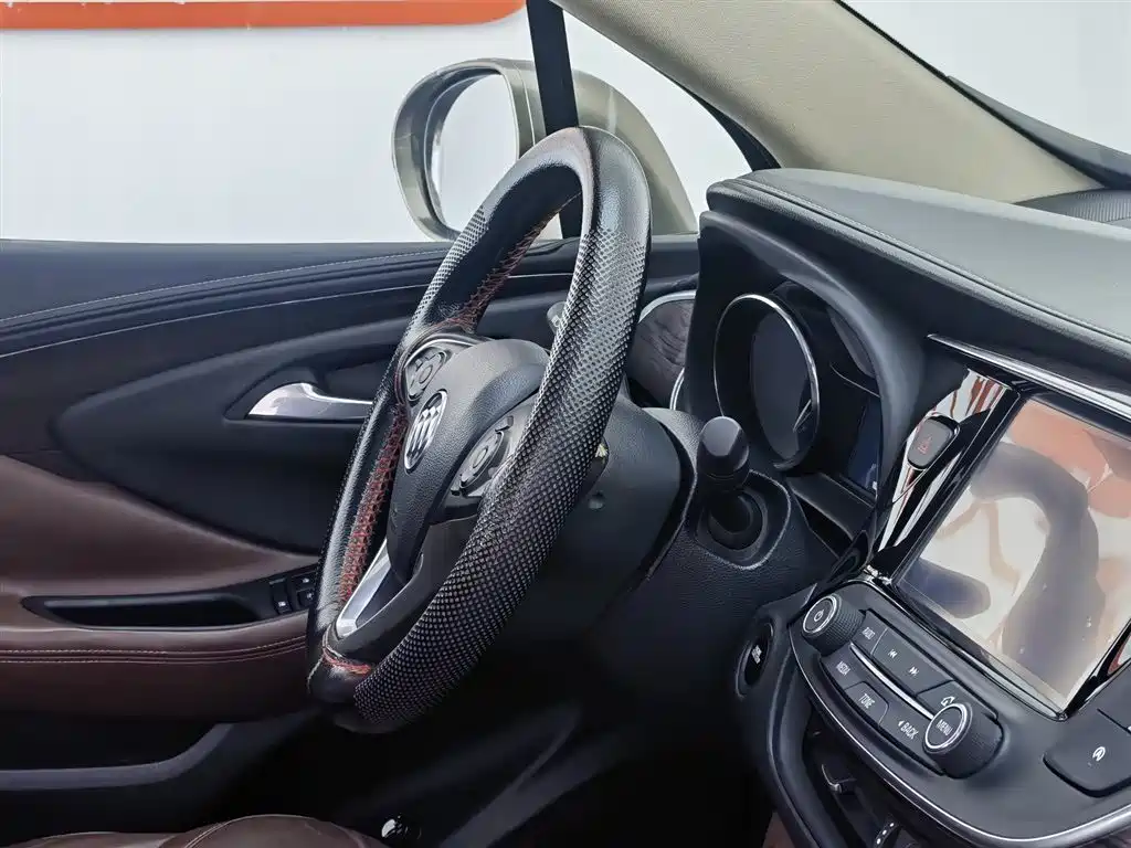 Buick Envision Plus 2016 — фото 22