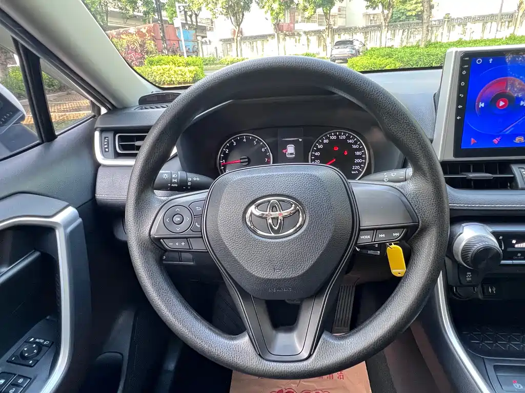 Toyota Wildlander 2022 — фото 20