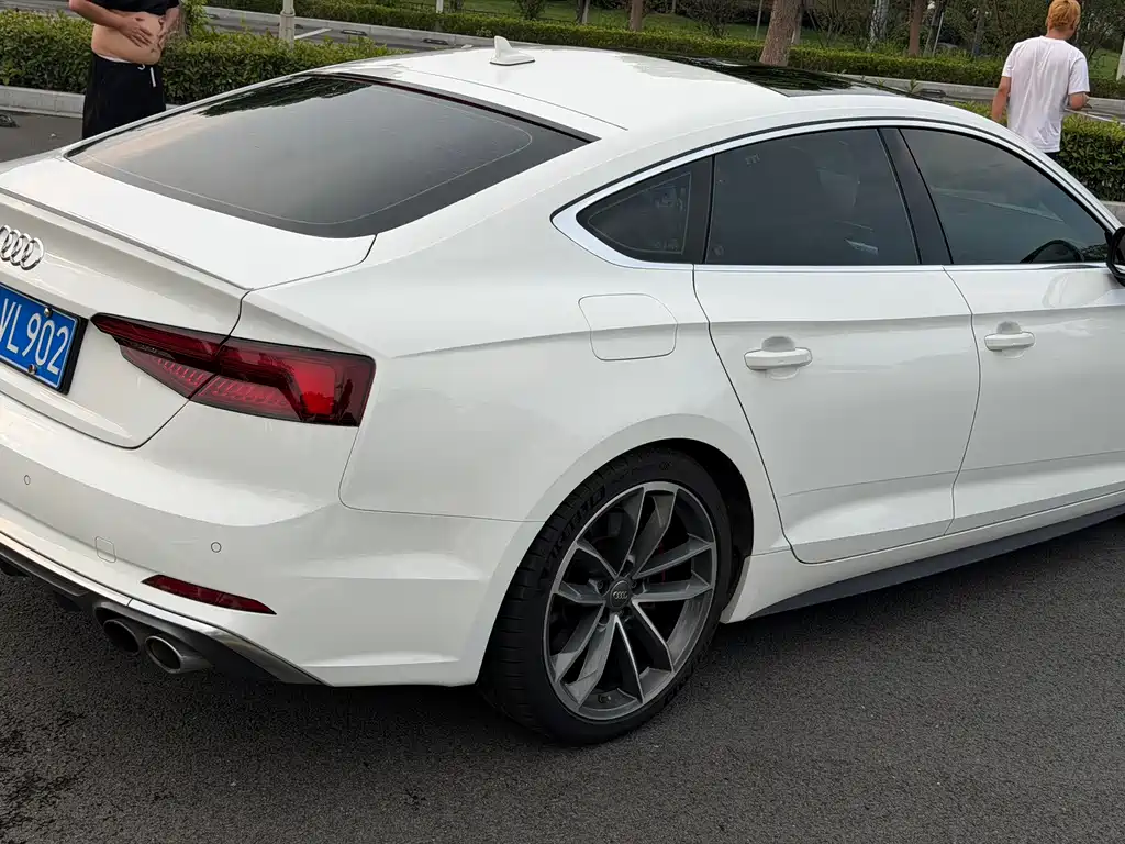 Audi S5 2018 — фото 10