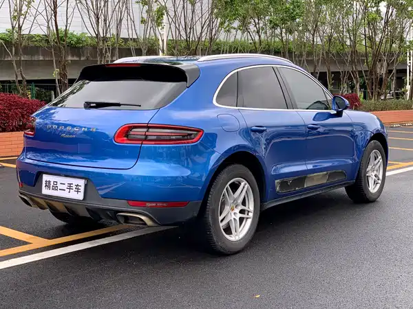 Porsche Macan 2016