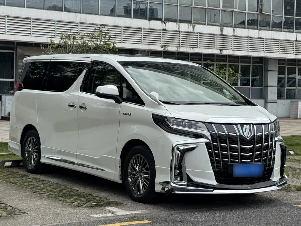 Toyota Alphard 2020