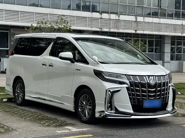 Toyota Alphard 2020