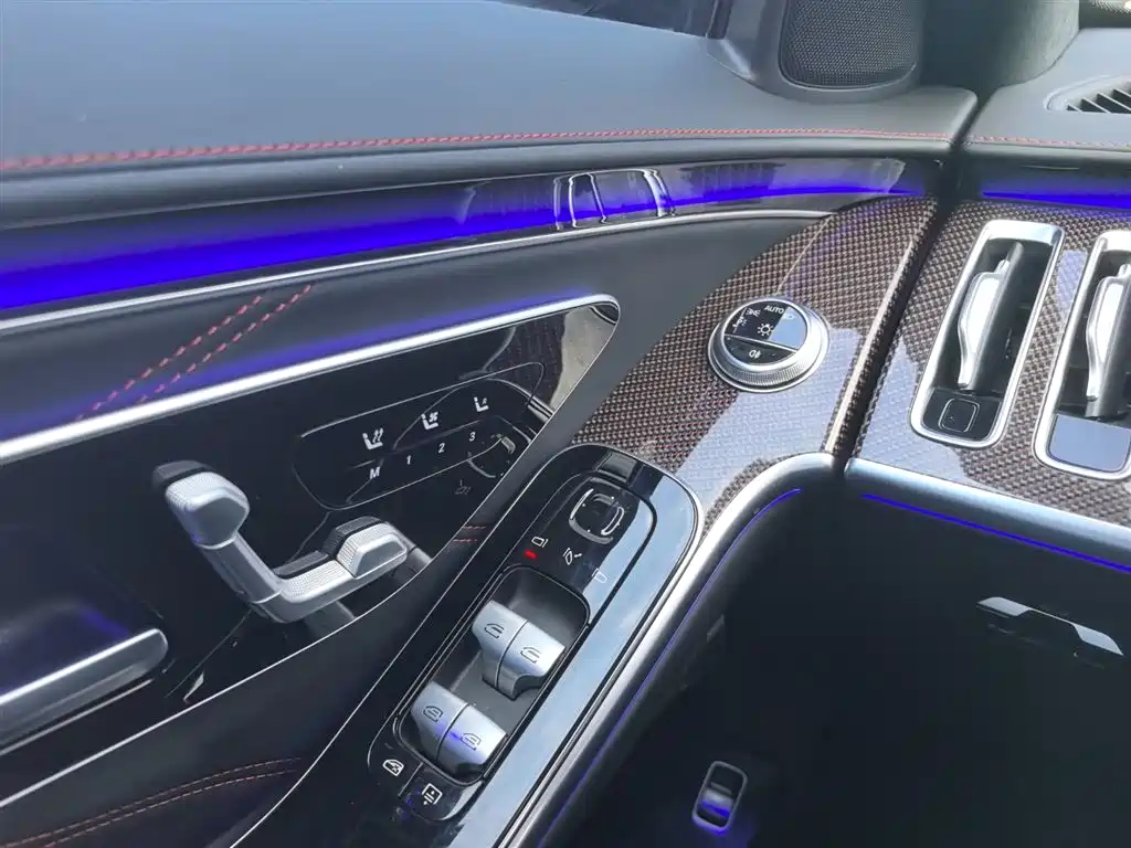 Mercedes-Benz S-Class AMG New Energy 2025 — фото 15