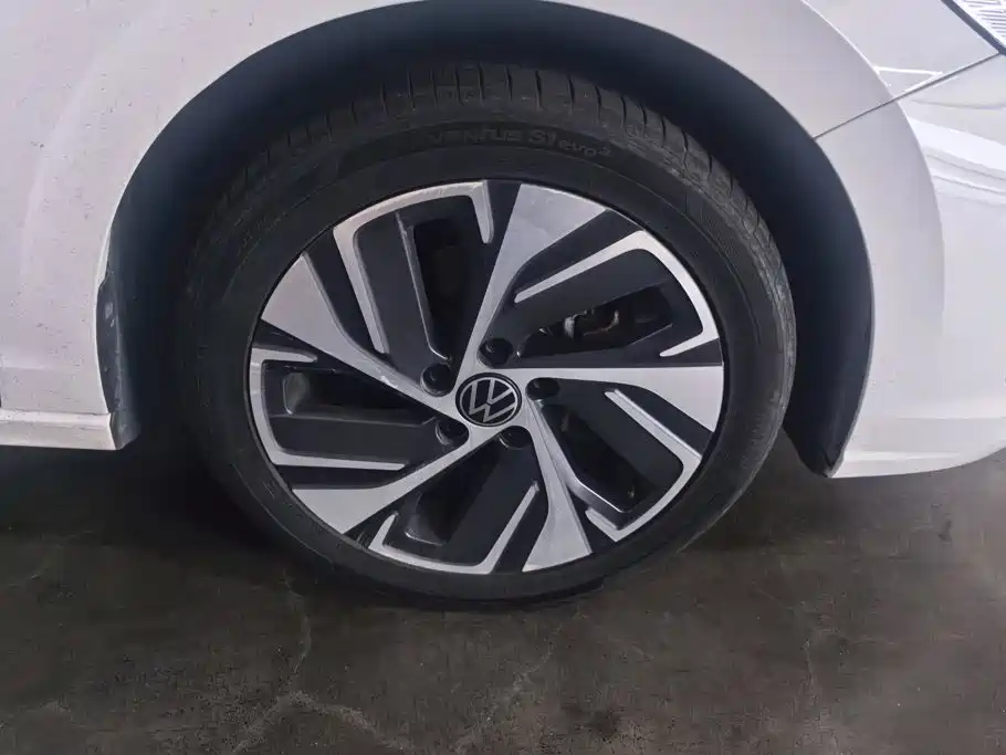 Volkswagen Bora 2024