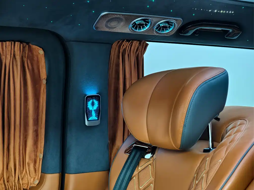 Mercedes-Benz Vito 2023 — фото 15
