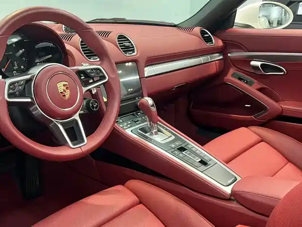 Porsche 718 2025