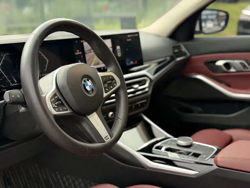 BMW 3 Series 2024