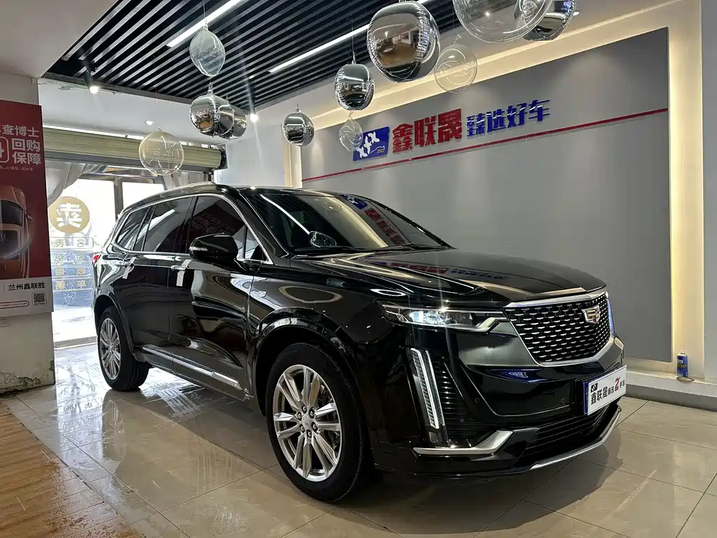 Cadillac XT6 2023 — фото 3