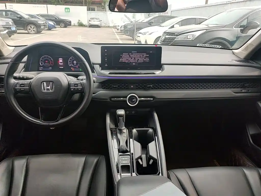 Honda Accord 2024 — фото 10
