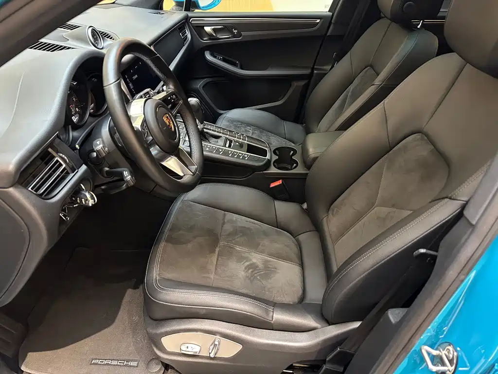 Porsche Macan 2019 — фото 11