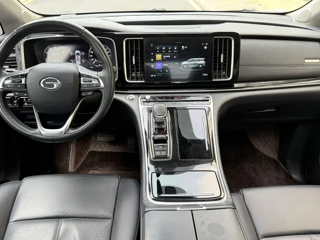 GAC Motor Trumpchi M8 2021 — фото 14