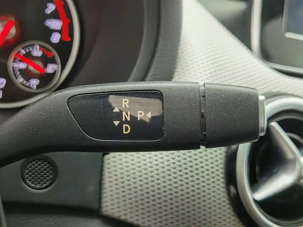 Mercedes-Benz B-Class 2015 — фото 13
