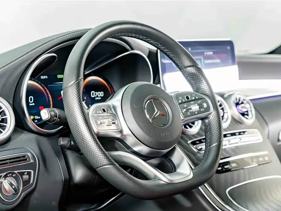 Mercedes-Benz C-Class 2021 — фото 10