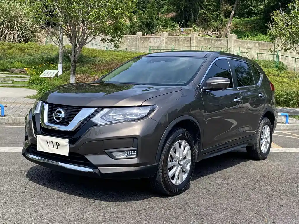 Nissan X-Trail 2021 — фото 1