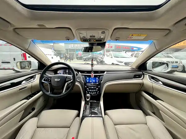 Cadillac XTS 2014