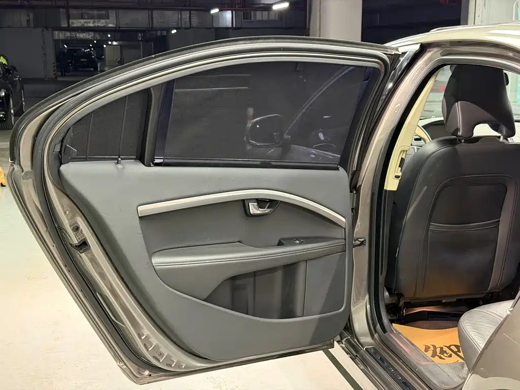 Volvo S80L 2014 — фото 18