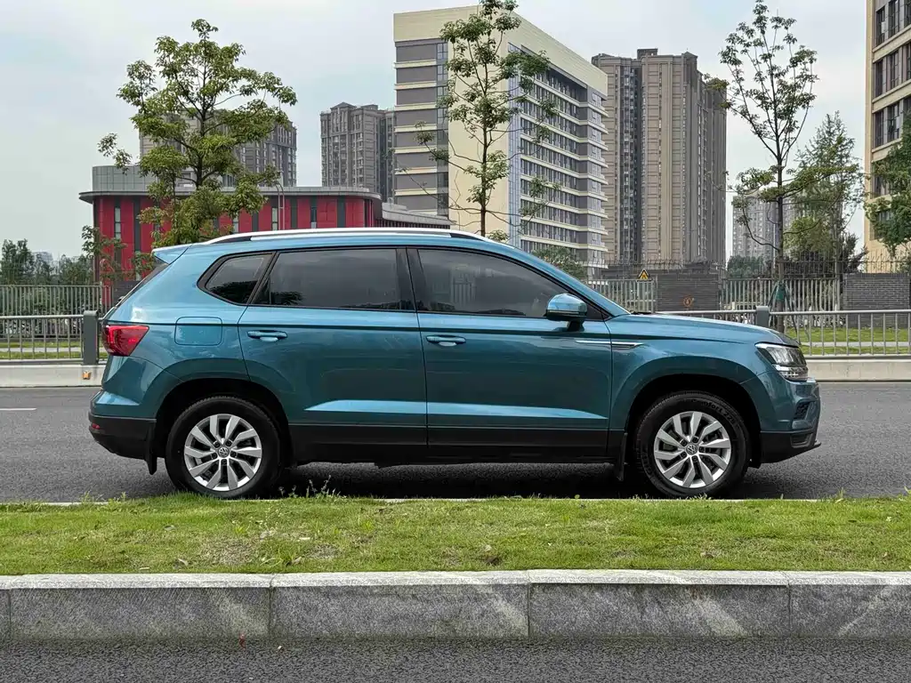 Volkswagen Tharu 2019 — фото 16