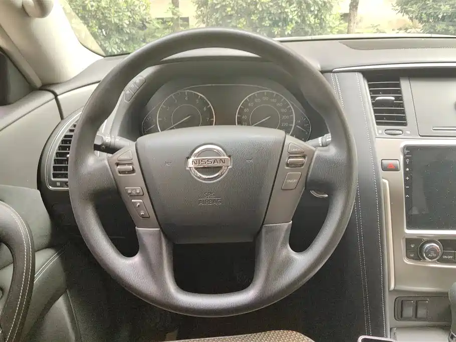 Nissan Patrol 2019 — фото 15