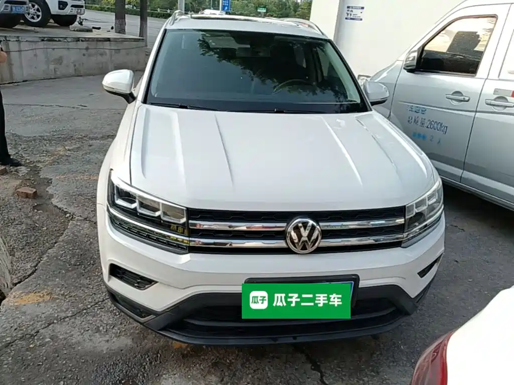 Volkswagen Tharu 2021