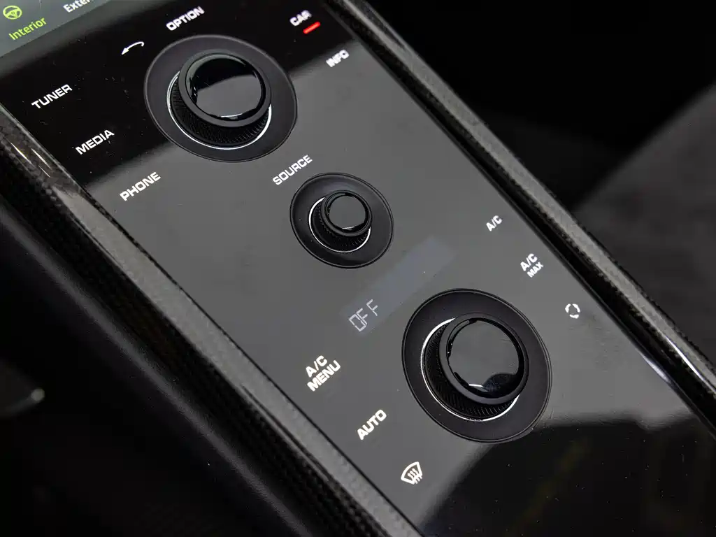 Porsche 918 Spyder 2015 — фото 18